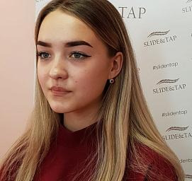 Анна Косова